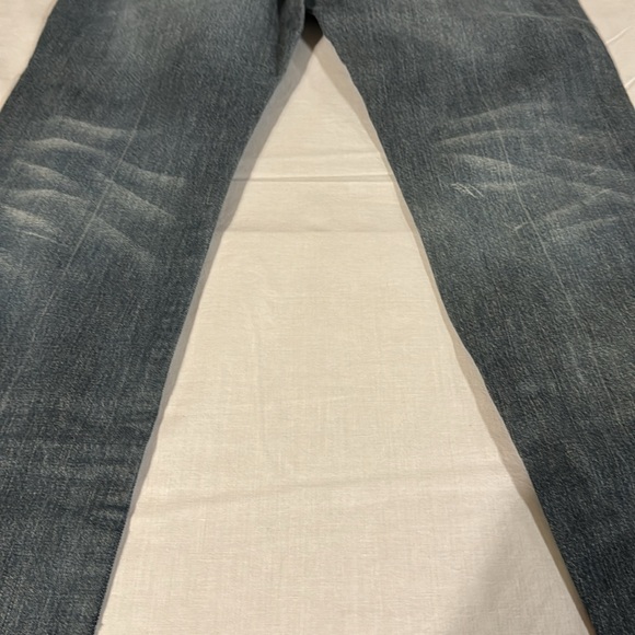 Chinese Laundry Jeans Womens Size 28 Low Rise Straight leg Distressed - Picture 7 of 8